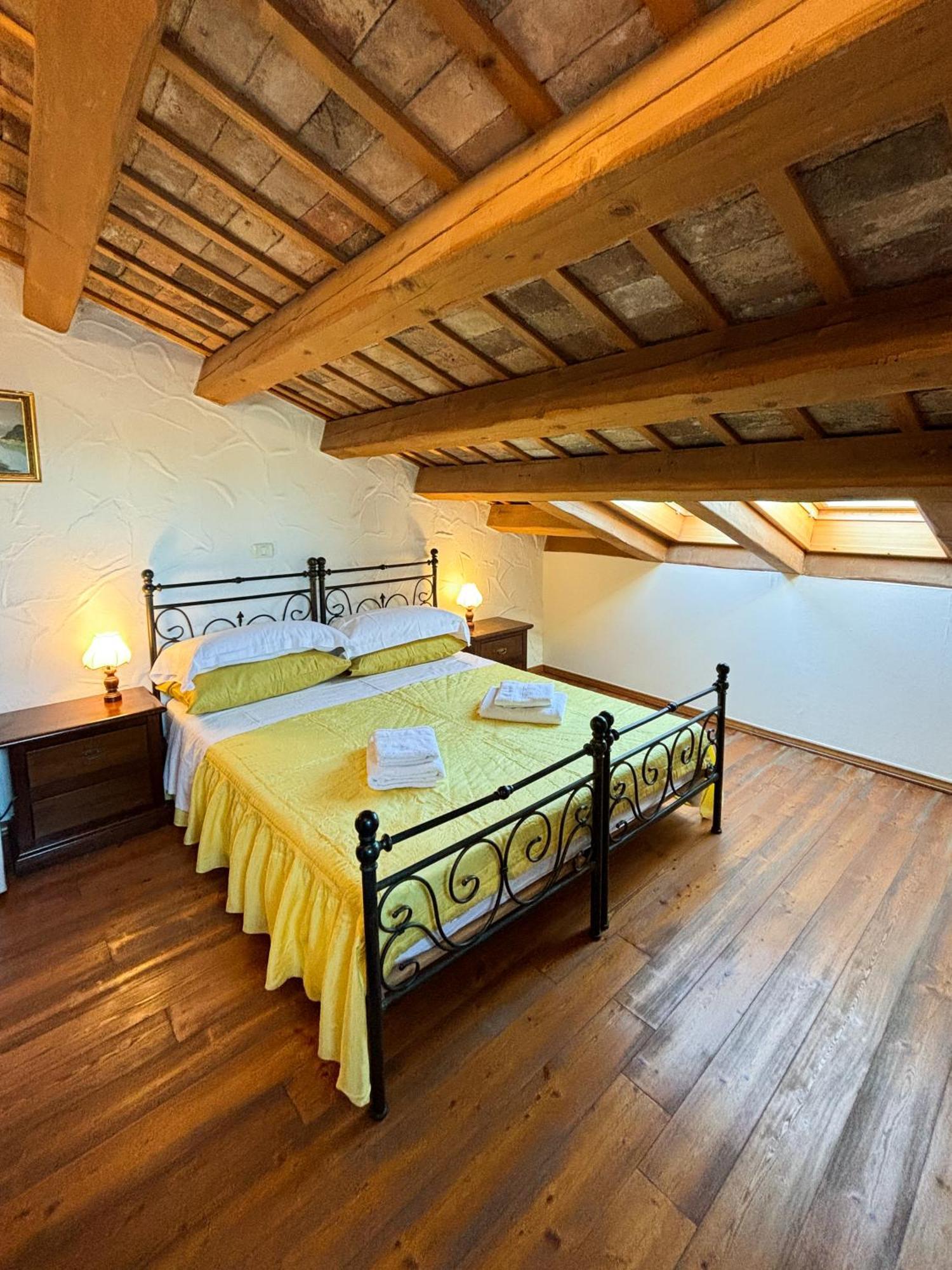 City Center Coastal Escape - Apartments With Sea View Or Cozy Room Новиград Экстерьер фото